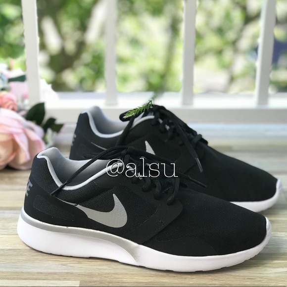 NWT Nike Kaishi NS Black/Metallic Silver WMNS - Picture 2 of 8